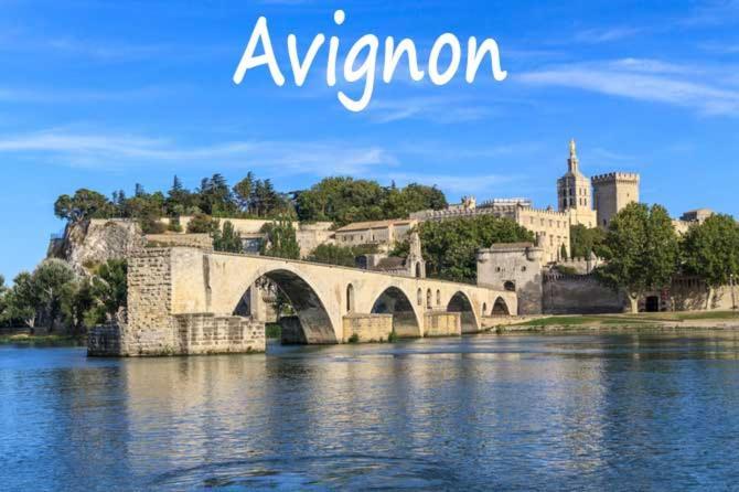 Maison De Ville En Plein Coeur D'Avignon Intramuros Luaran gambar